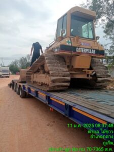 รับสมัครคนขับรถเฮี้ยบดอนแฝก